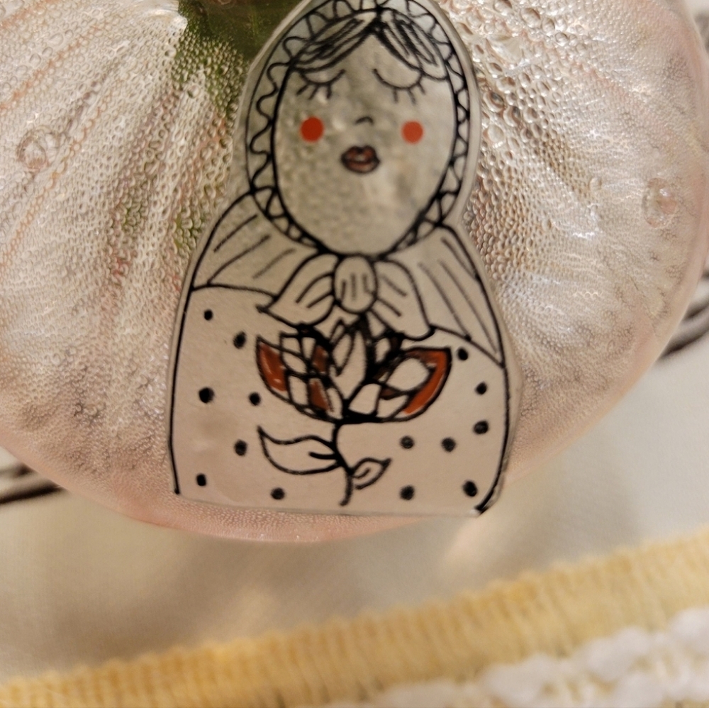 Handmade Russian Doll Keychain - Picture 2 of 2